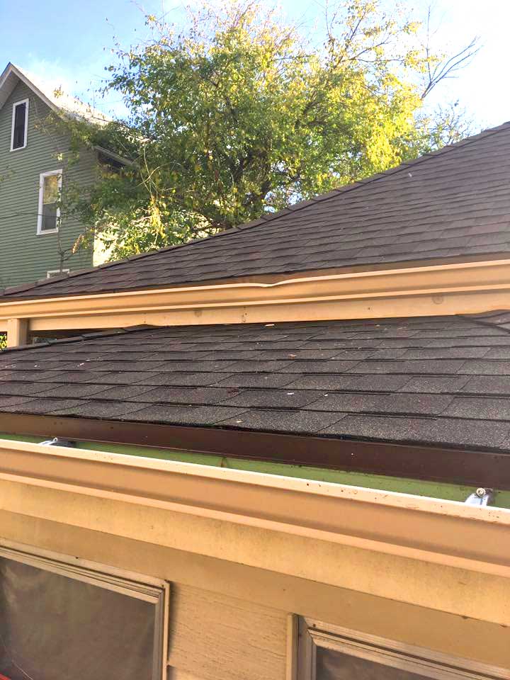 Roofing in West Des Moines, Iowa